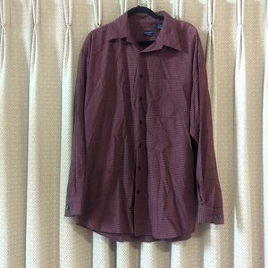 Van Heusen XL Tall Button Down Long Sleeve Shirt.